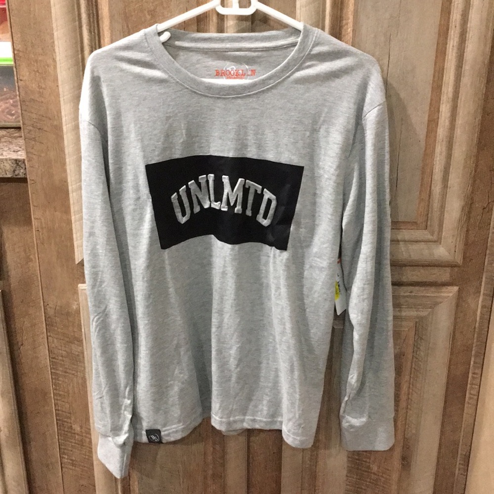 New W/ Tags Brooklyn Standard Long Sleeve T-Shirt